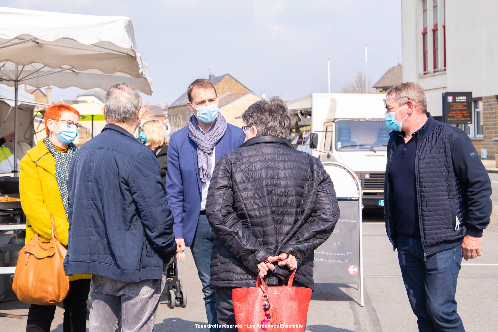 MArché de Lumes Les Ardennes Ensemble