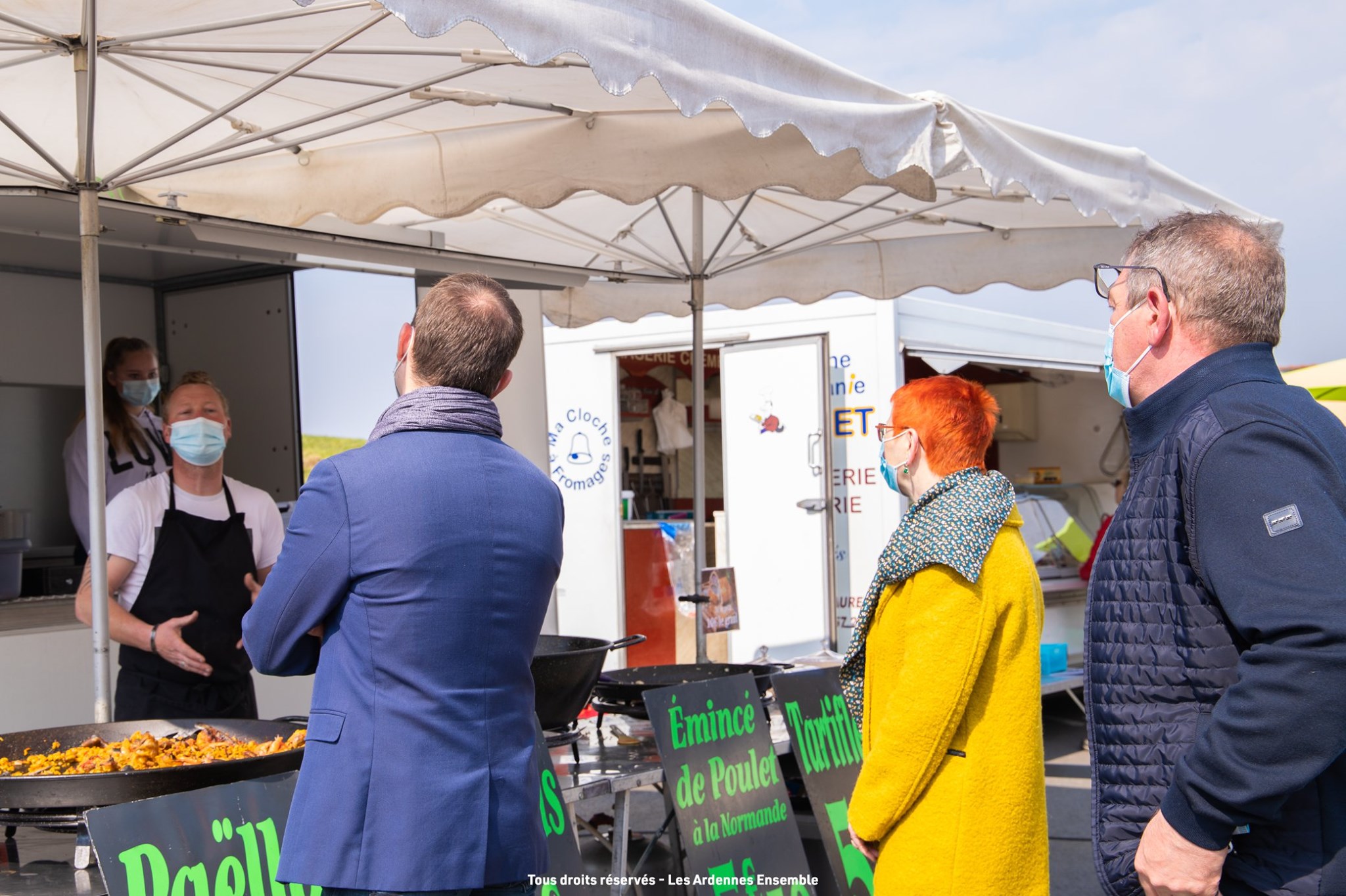 MArché de Lumes Les Ardennes Ensemble